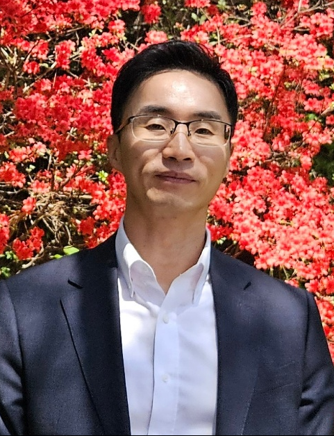 허근 사진